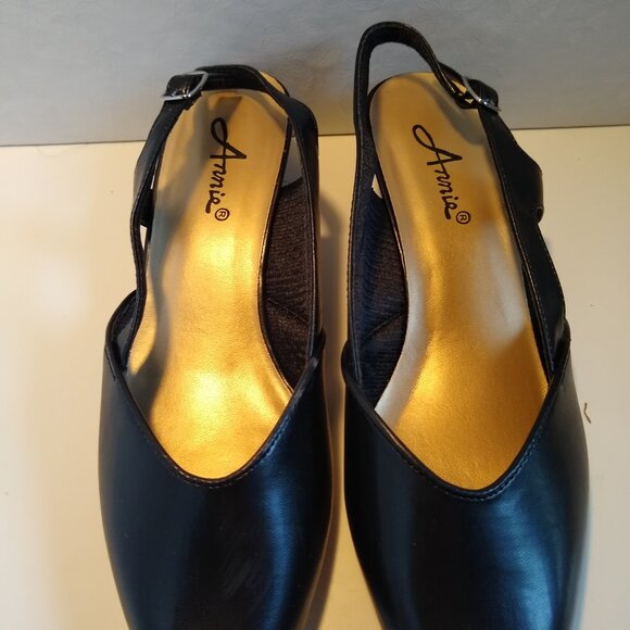 Annie Shoes Diane 8.5M Low Heel Sling Back Closed Toe Black Kid Smooth New - Picture 2 of 7